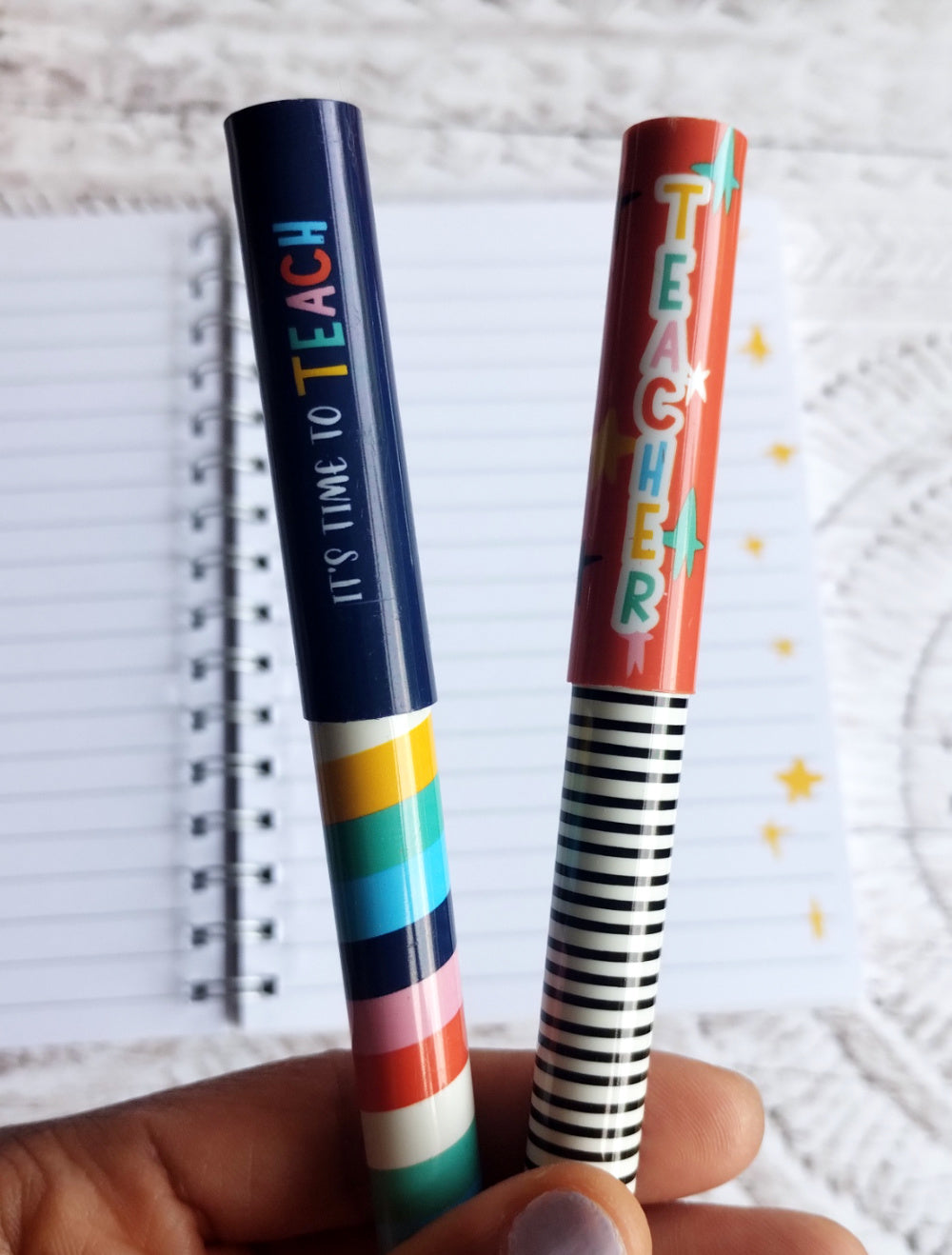 Thank You Teacher 2 Pen Gift Set Close Up