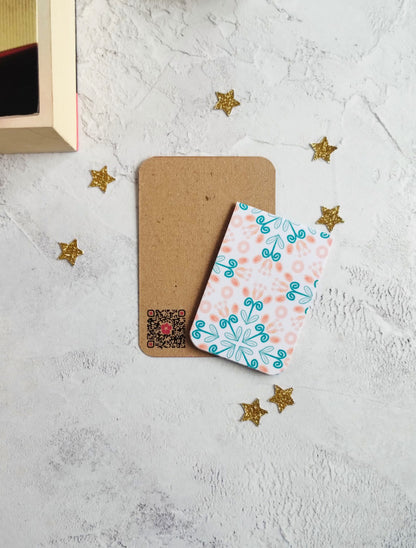 Summa Tulips magnetic bookmark with floral pattern design 